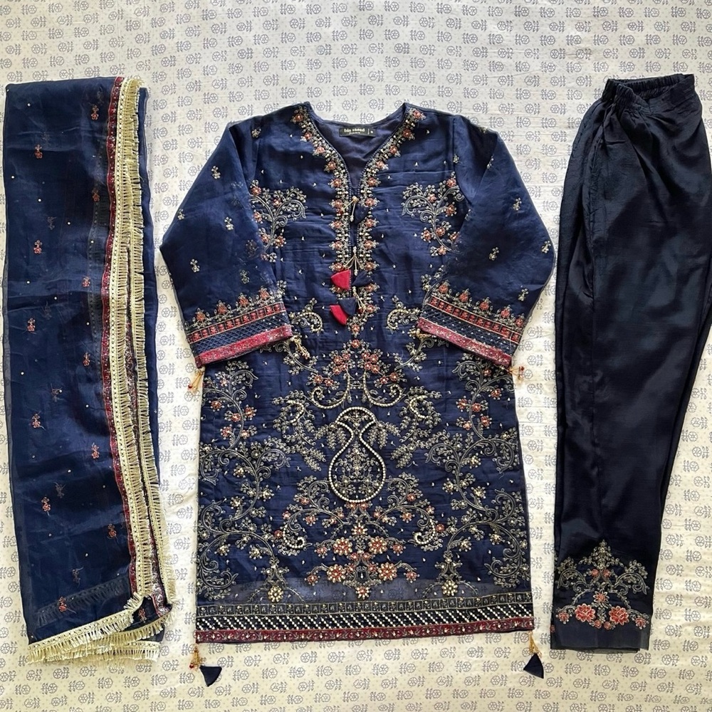 Bin Saeed Fancy Heavily Beaded Salwar Kameez